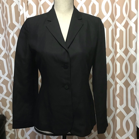 casual corner blazer